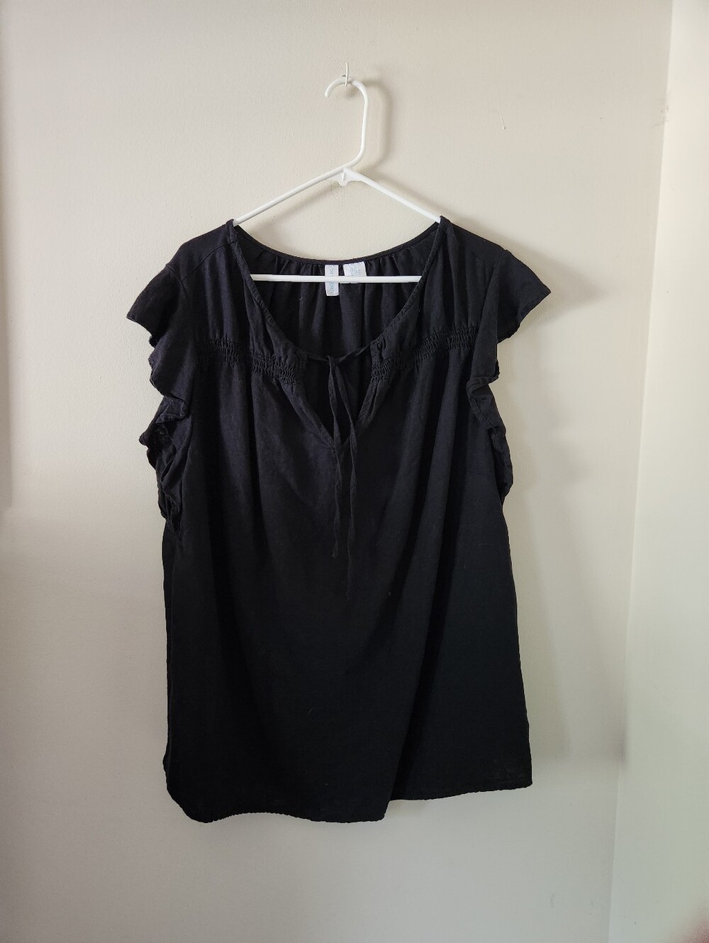 Cynthia Rowley Black Ruffled Top - Picture 2 of 7